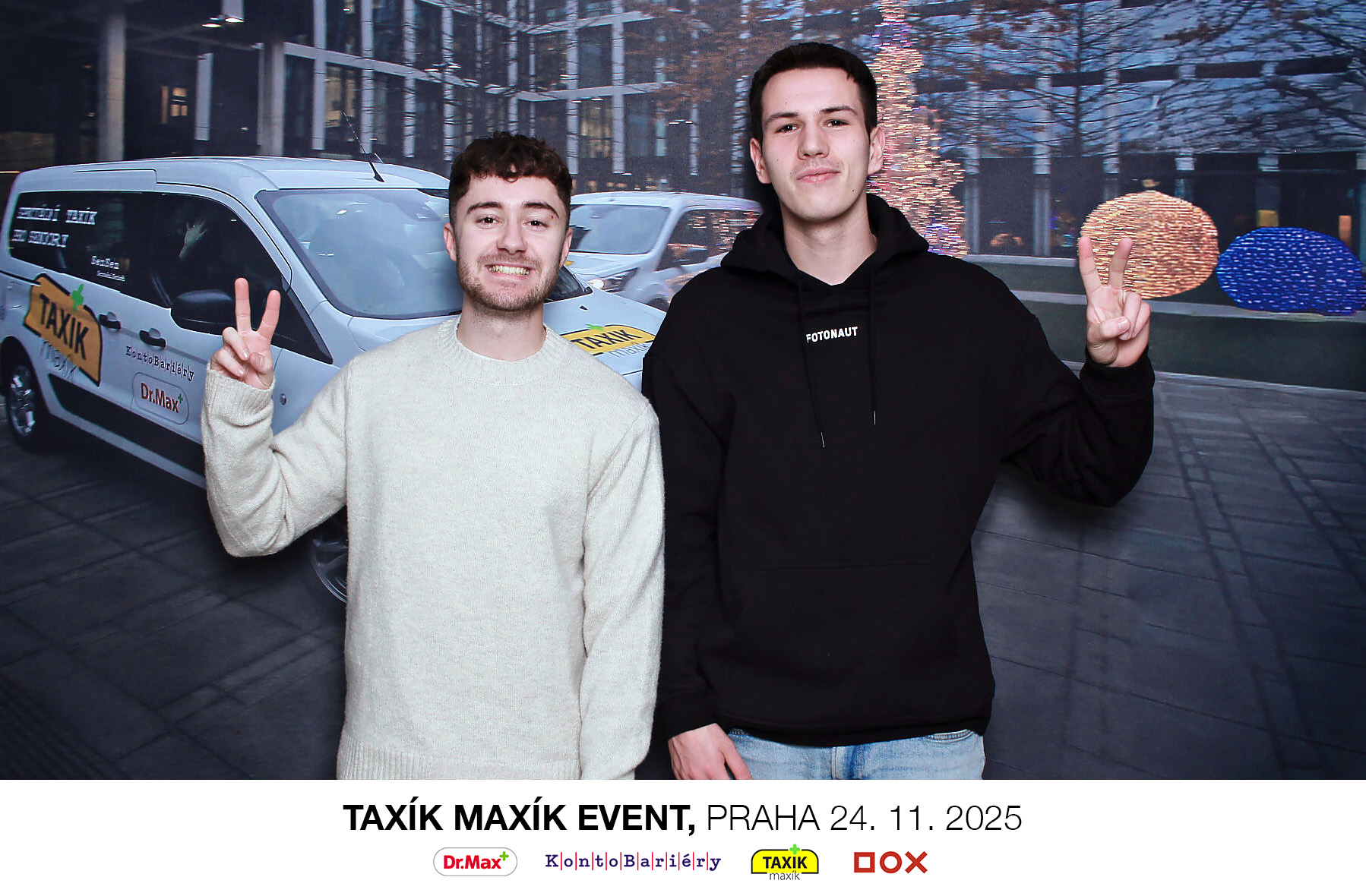 fotokoutek-firemni-vecirek-praha-taxik-maxik-event-24-11-2025-971395